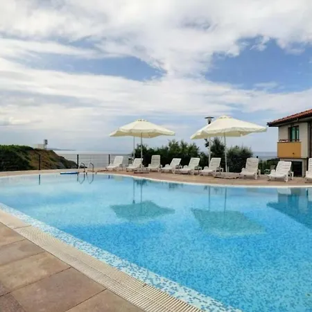 Appart Complex - Lalov Egrek 4 * 로제넷츠