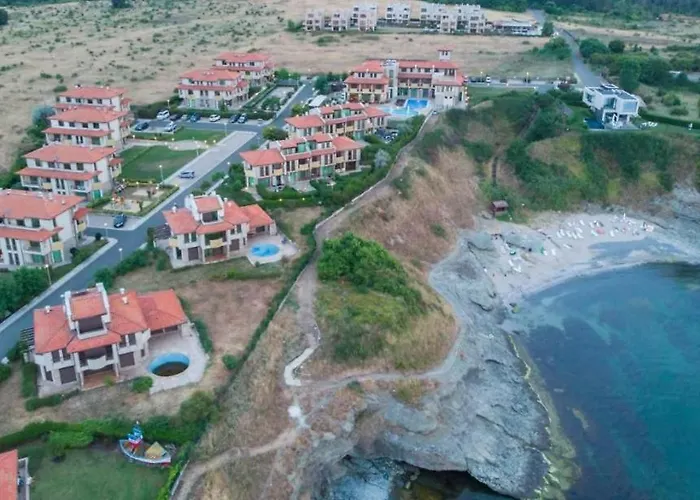 아파트 Complex - Egrek 4